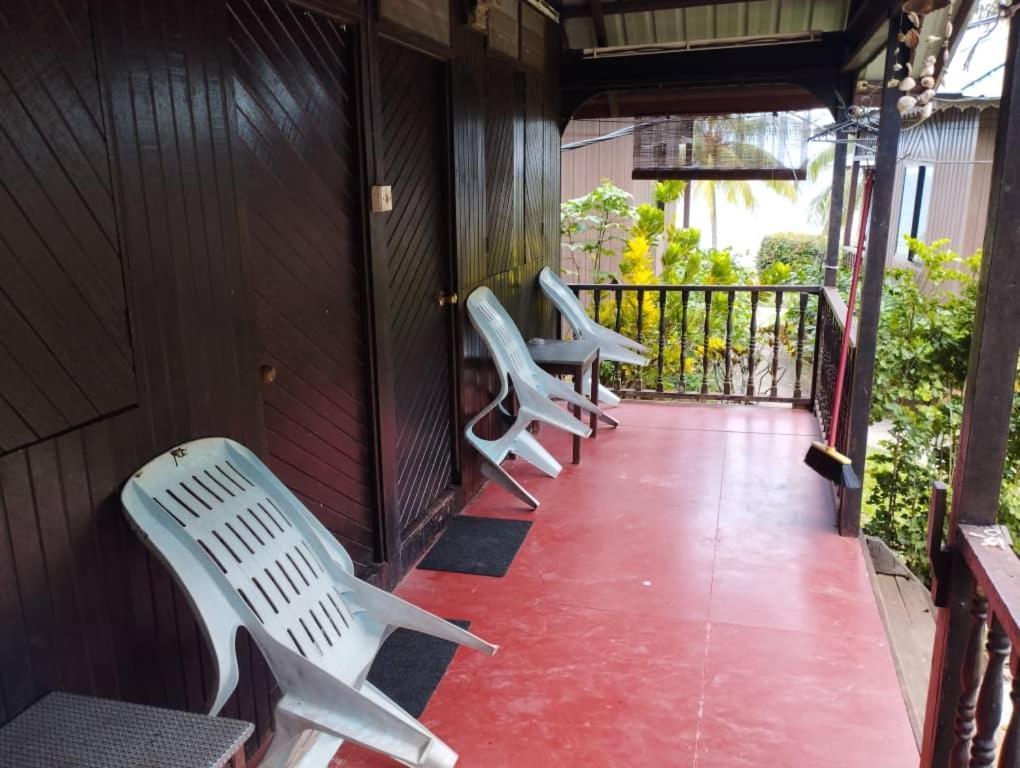 Abc Chalet Tioman Kampong Ayer Batang Ngoại thất bức ảnh