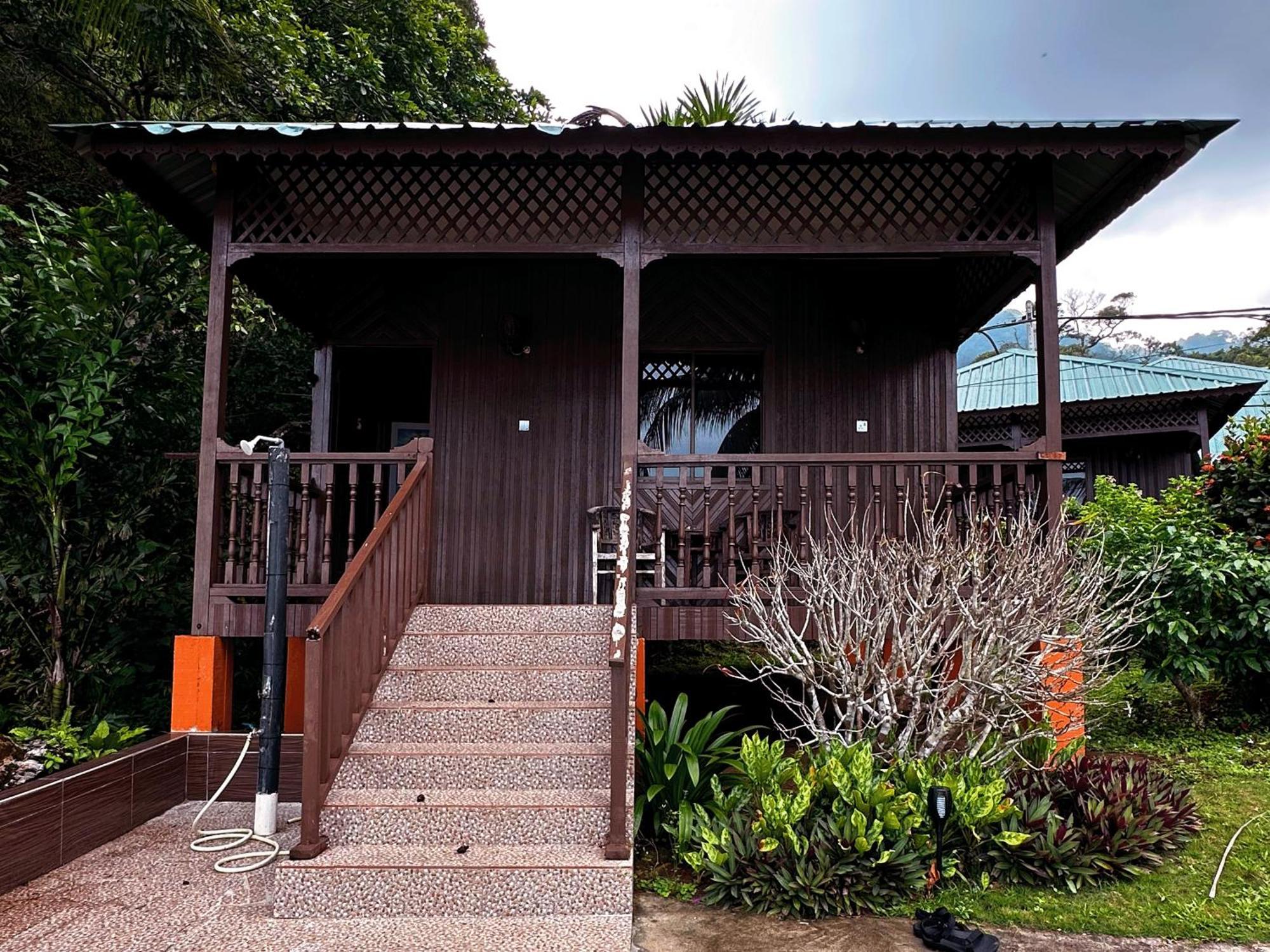 Abc Chalet Tioman Kampong Ayer Batang Ngoại thất bức ảnh