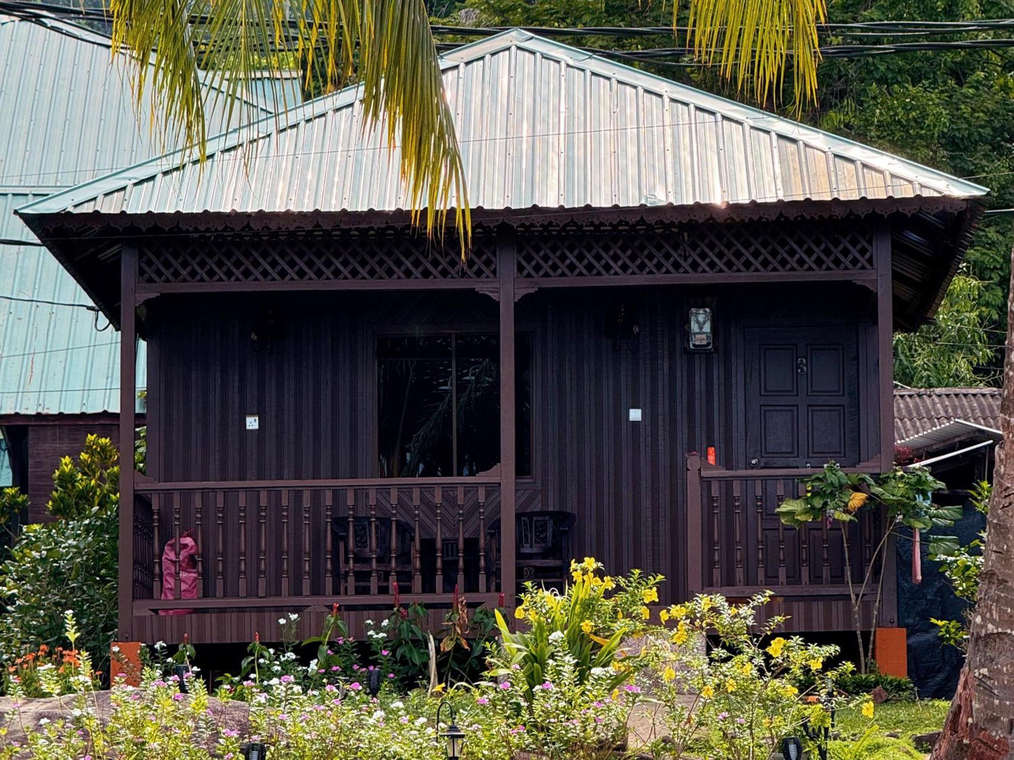Abc Chalet Tioman Kampong Ayer Batang Ngoại thất bức ảnh