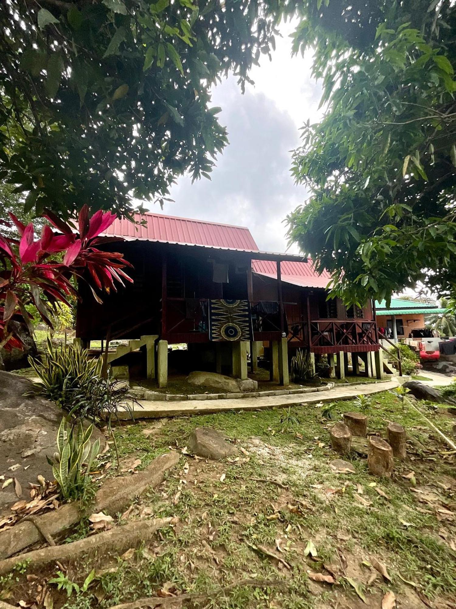 Abc Chalet Tioman Kampong Ayer Batang Ngoại thất bức ảnh