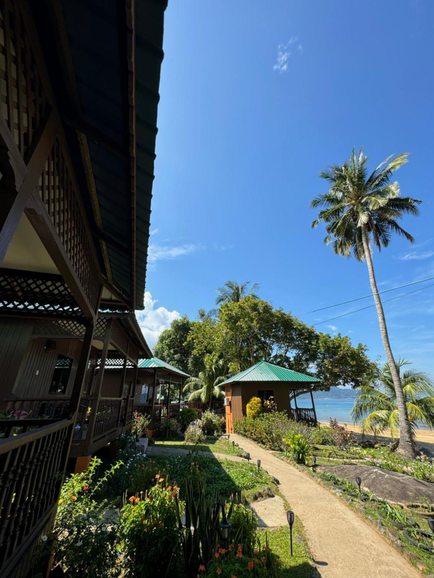Abc Chalet Tioman Kampong Ayer Batang Ngoại thất bức ảnh